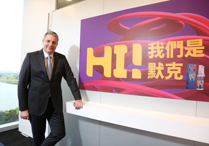 熱賣【牙周炎輕鬆治療】草本精華，專攻牙痛，不拔牙不開刀，一噴止痛，消除牙痛/牙周炎/牙齦腫痛等口腔問題